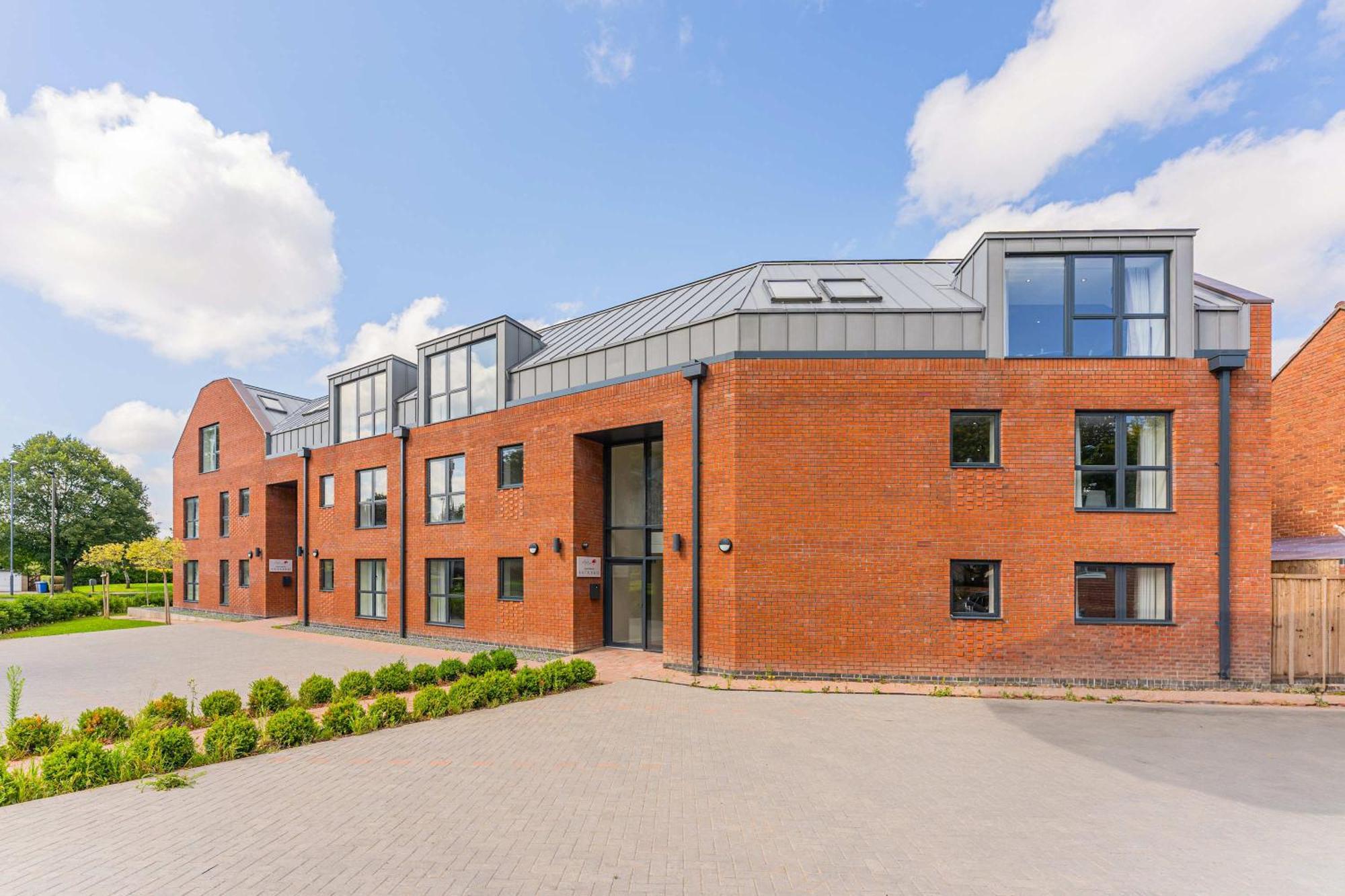 Stylish 2 Bedroom In Apartment Derby